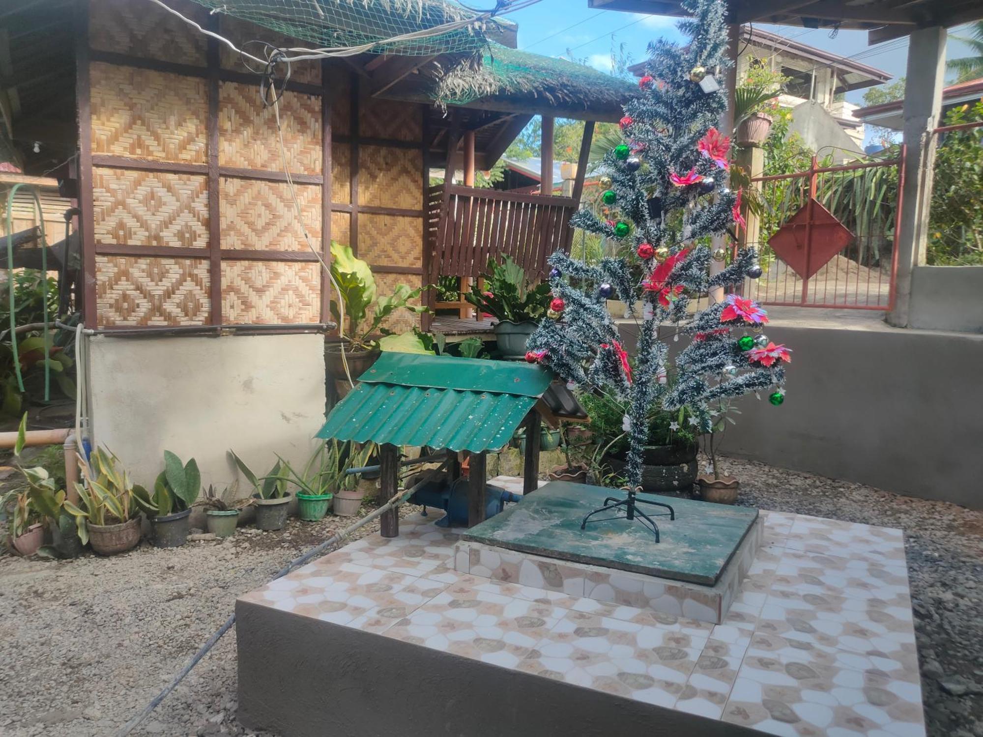 Fely'S Homestay Batuan Eksteriør bilde